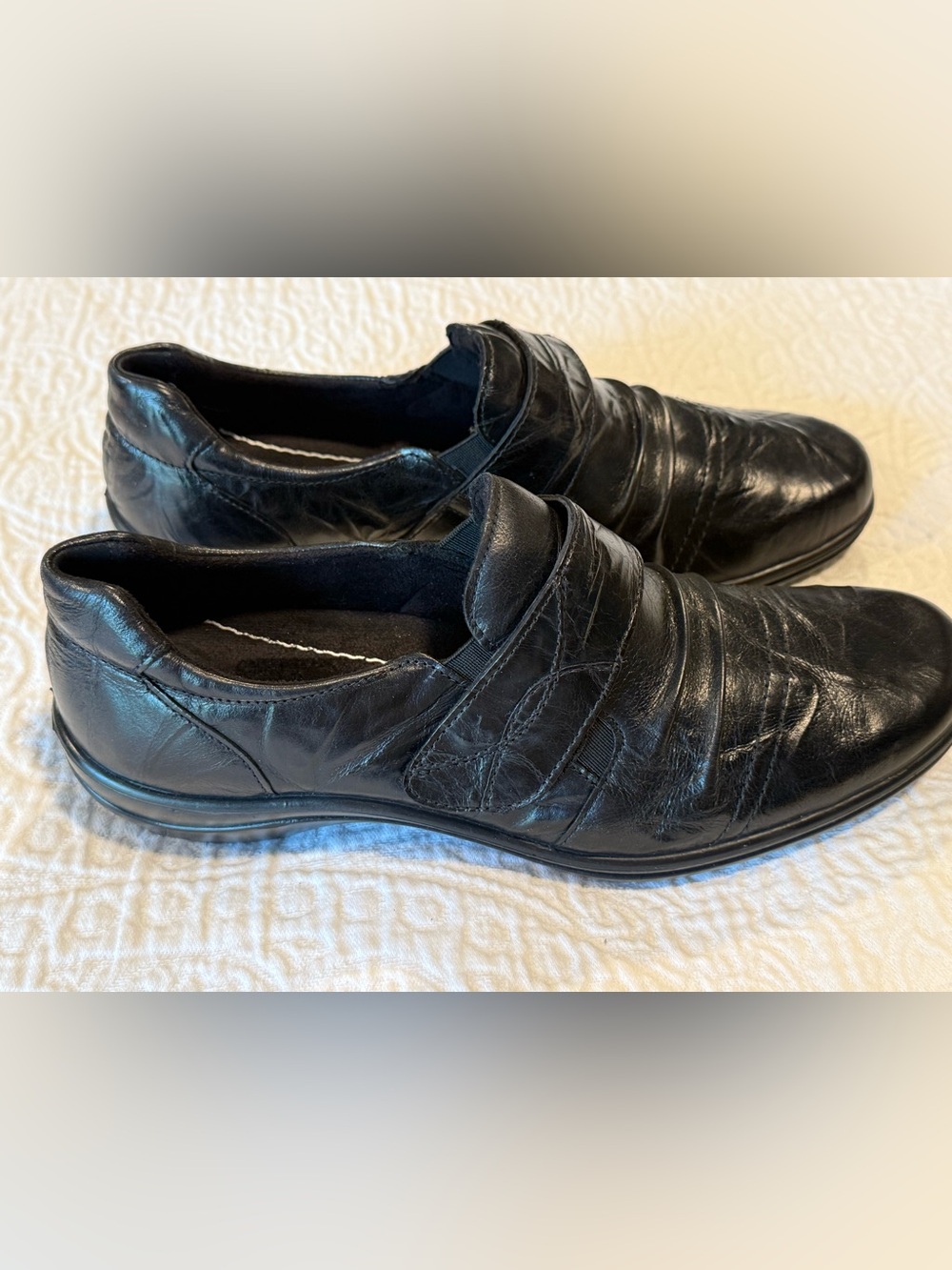Romika black loafer slip on shoes European 41 women 10 10.5